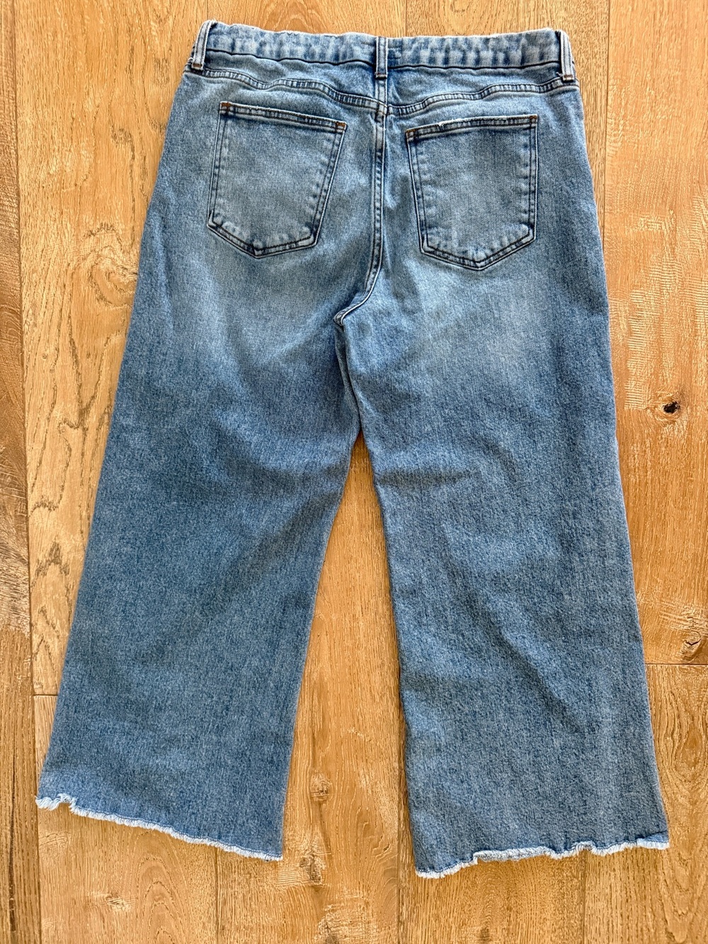 KUT FROM THE KLOTH
Meg High-Rise Fab Ab Wide Leg Raw Hem Jeans size 12 - Picture 2 of 3